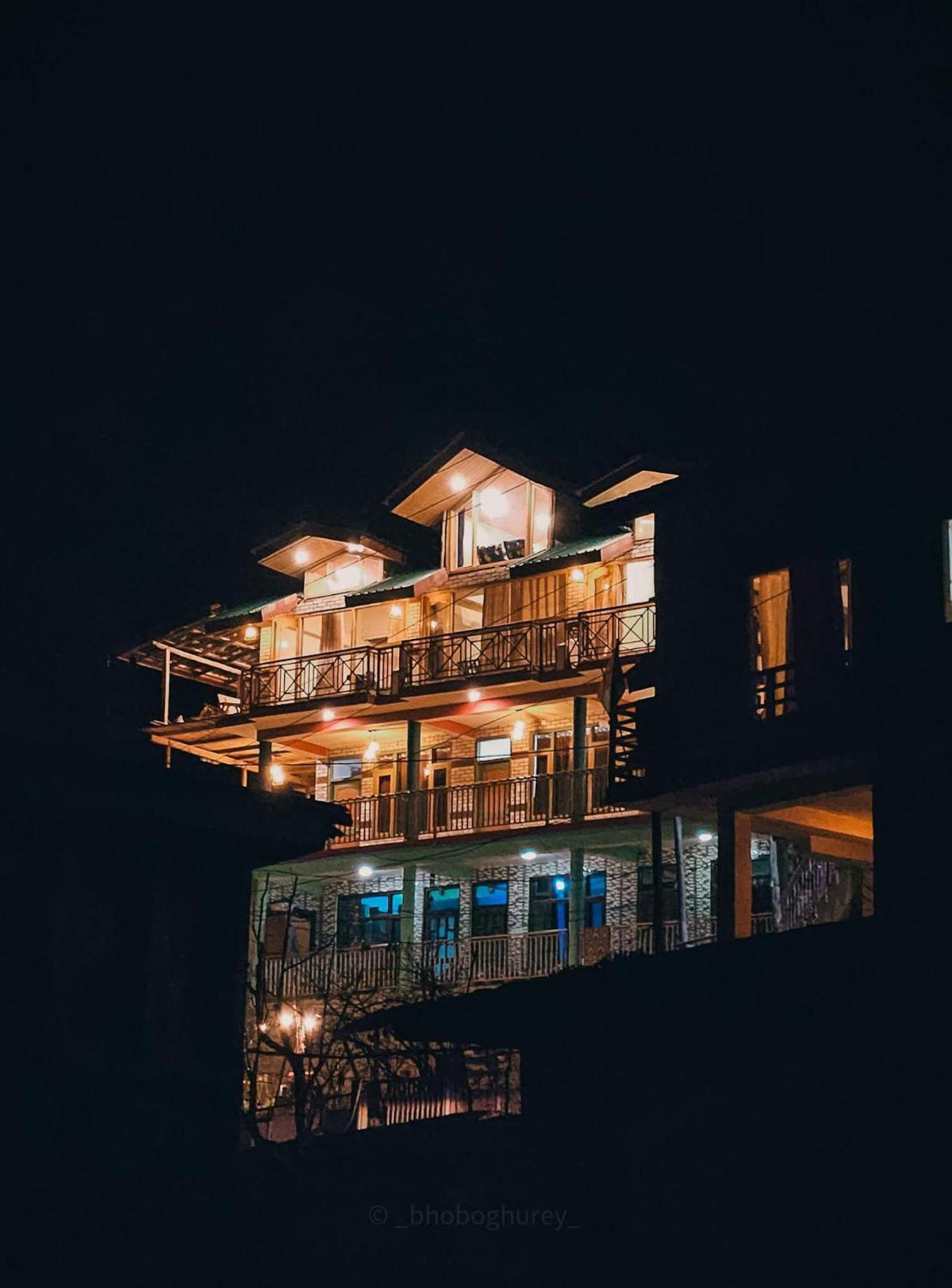The Pineapple Home Manali  Exterior photo